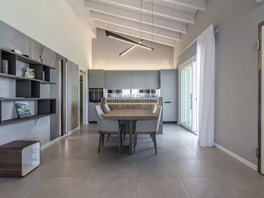 Immagine 12 di Villa in vendita  in via bolognina a Bedizzole