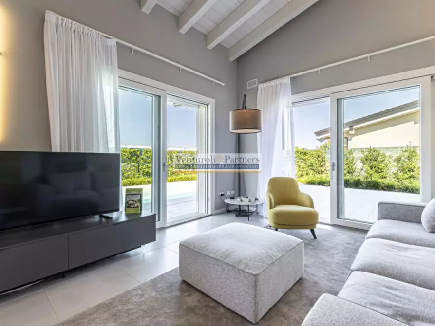 Immagine 15 di Villa in vendita  in via bolognina a Bedizzole