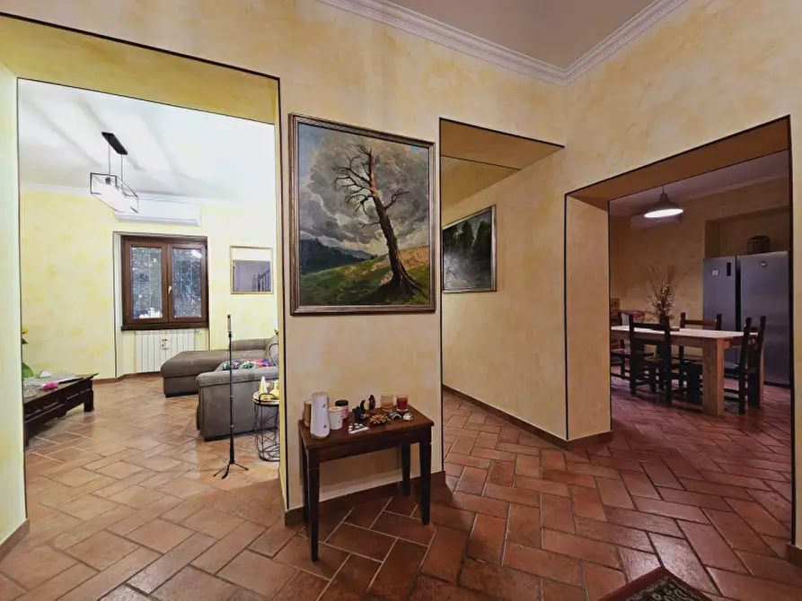 Immagine 1 di Casa indipendente in vendita  in via luigi vanvitelli a Frascati