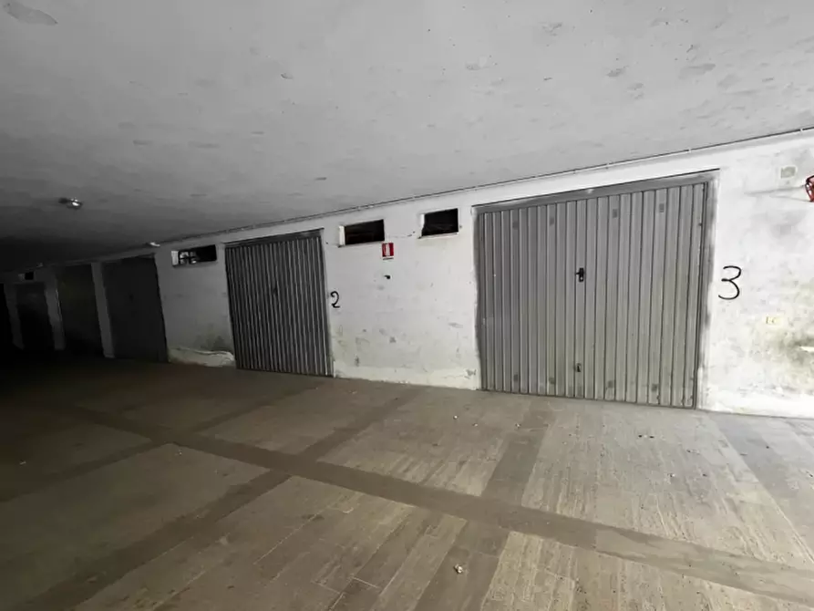 Immagine 1 di Garage in vendita  in Via De Gasperi 124 a Spinetoli