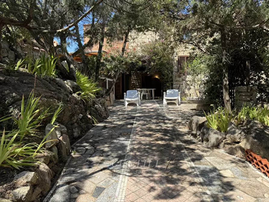 Immagine 17 di Appartamento in vendita  in Liscia di vacca a Arzachena