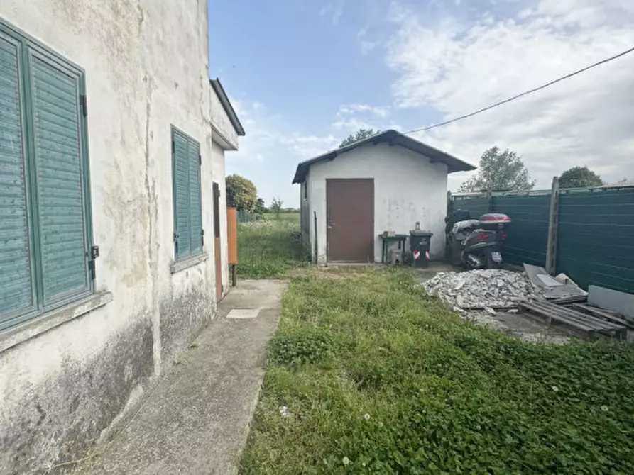Immagine 1 di Rustico / casale in vendita  in Via San Daniele a Camisano Vicentino