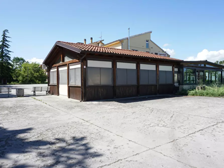 Immagine 7 di Attività commerciale in vendita  in Frazione san faustino, 31 a Fidenza