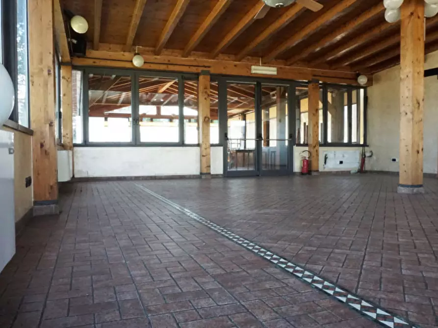 Immagine 19 di Attività commerciale in vendita  in Frazione san faustino, 31 a Fidenza