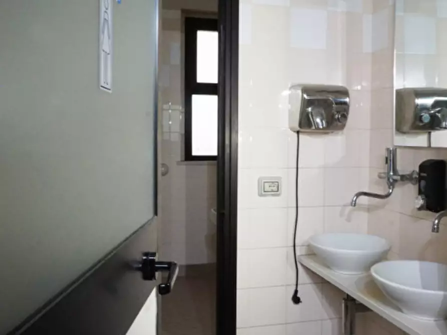 Immagine 25 di Attività commerciale in vendita  in Frazione san faustino, 31 a Fidenza