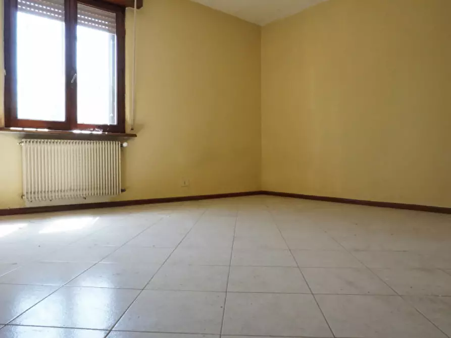 Immagine 37 di Attività commerciale in vendita  in Frazione san faustino, 31 a Fidenza