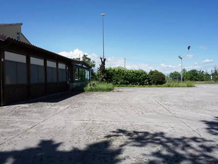 Immagine 52 di Attività commerciale in vendita  in Frazione san faustino, 31 a Fidenza