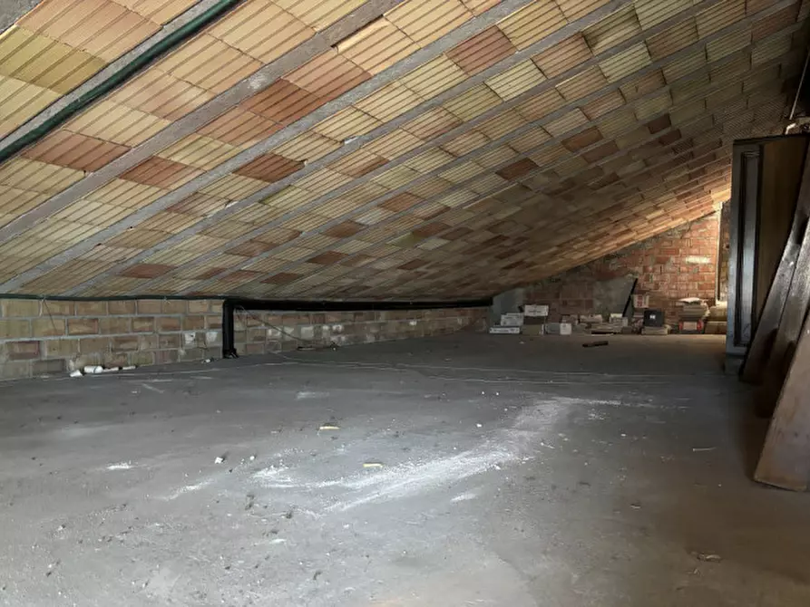 Immagine 64 di Attività commerciale in vendita  in Frazione san faustino, 31 a Fidenza