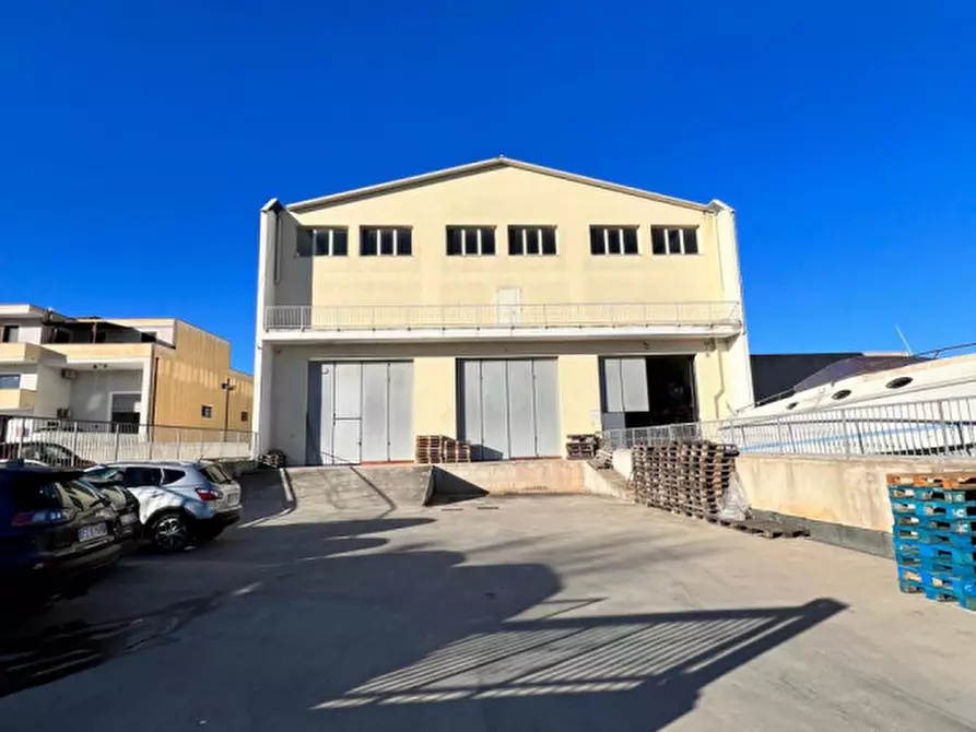 Immagine 7 di Capannone industriale in vendita  in PREDDA NIEDDA 42 a Sassari