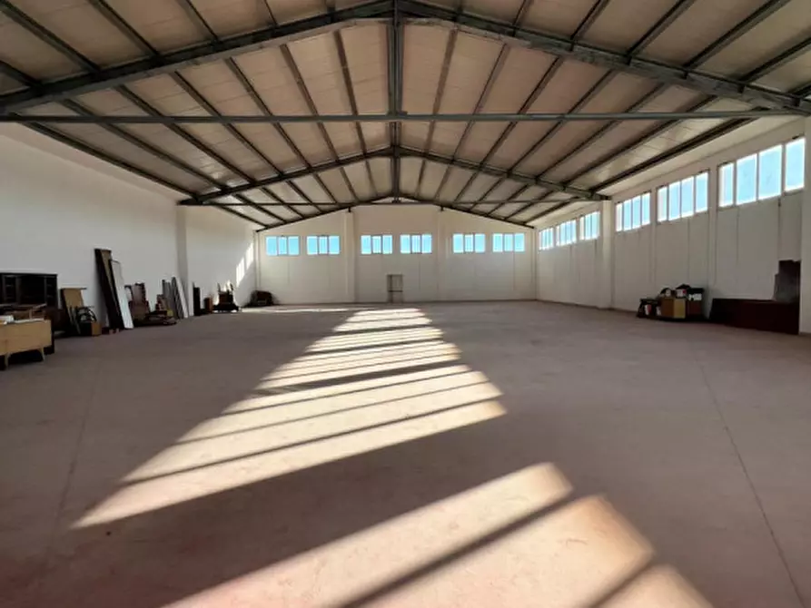 Immagine 15 di Capannone industriale in vendita  in strada 42 predda niedda a Sassari