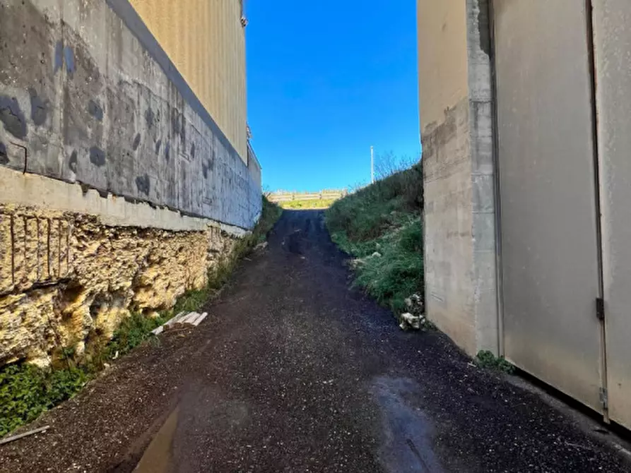 Immagine 28 di Capannone industriale in vendita  in strada 42 predda niedda a Sassari