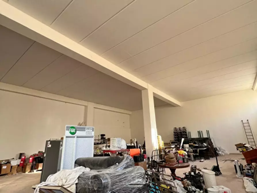 Immagine 24 di Capannone industriale in vendita  in strada 42 predda niedda a Sassari