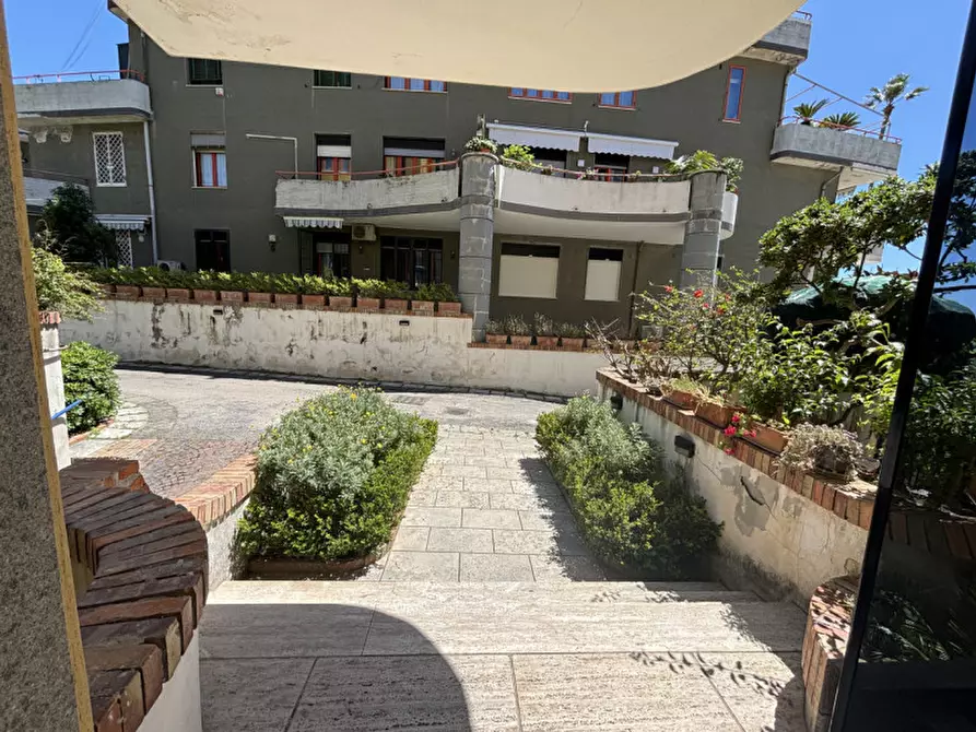 Immagine 11 di Appartamento in vendita  in CORSO GARIBALDI a Portici