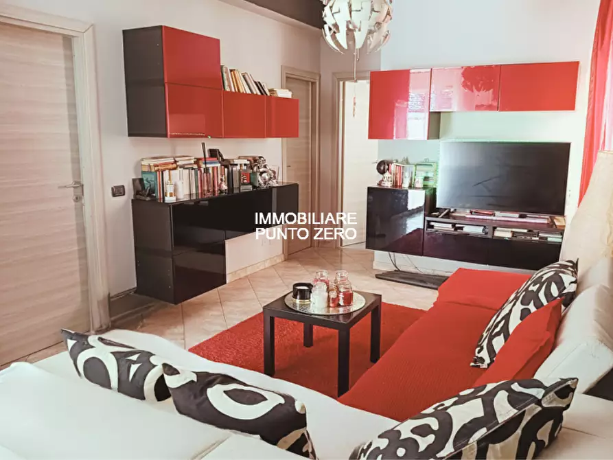Immagine 1 di Appartamento in vendita  in Barriera Repubblica a Parma