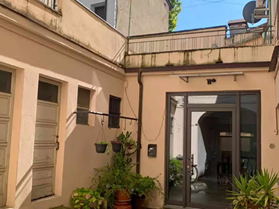 Immagine 7 di Appartamento in vendita  in Strada Nuova a Parma