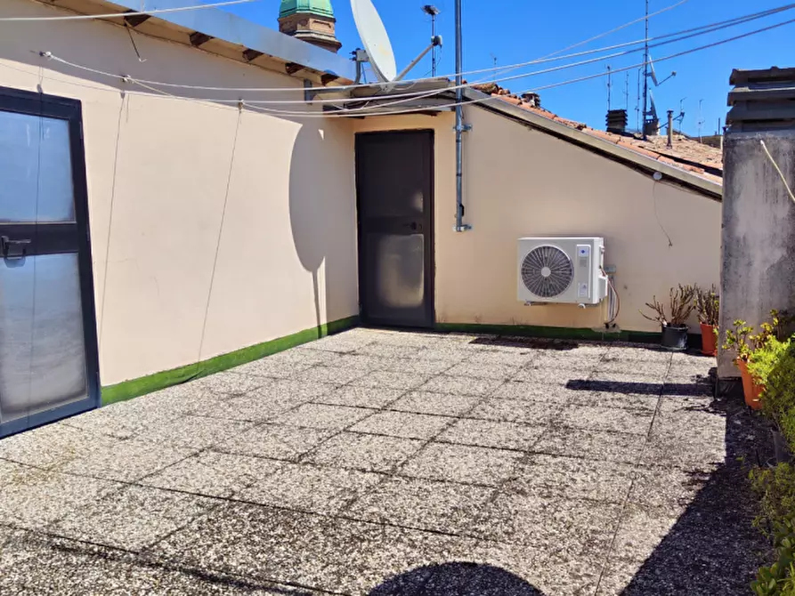 Immagine 17 di Appartamento in vendita  in Strada Nuova a Parma