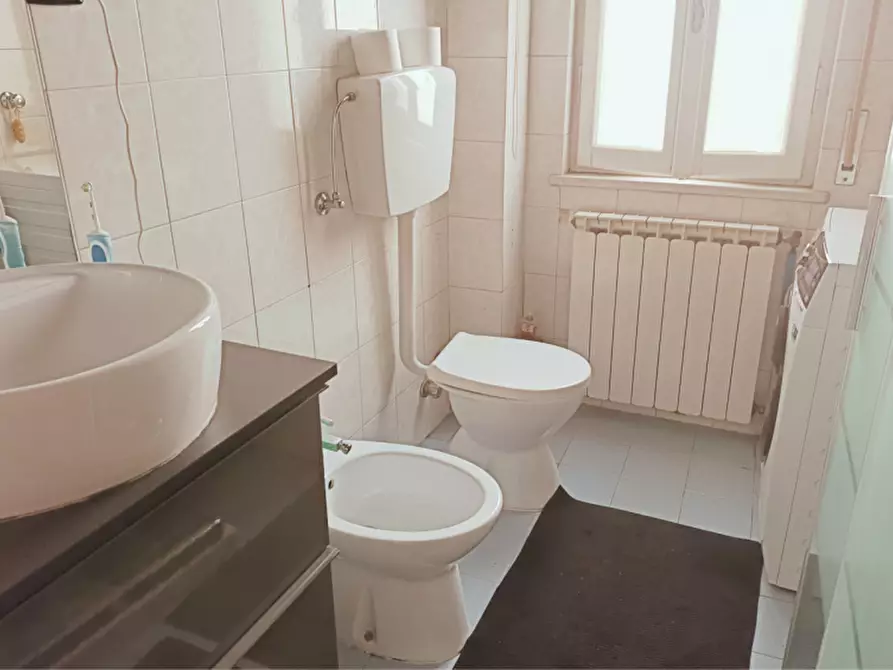 Immagine 19 di Appartamento in vendita  in Strada Nuova a Parma