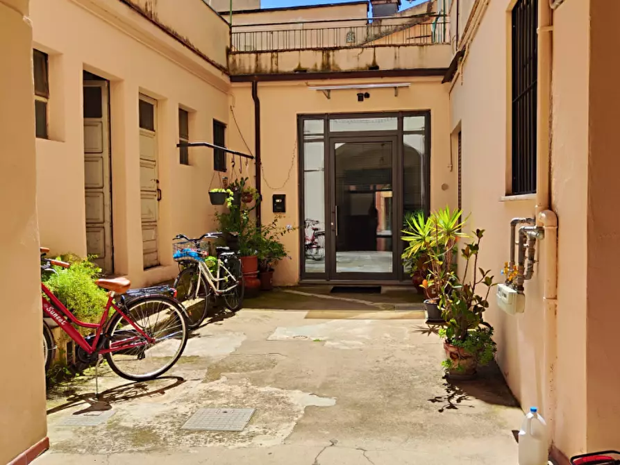 Immagine 30 di Appartamento in vendita  in Strada Nuova a Parma