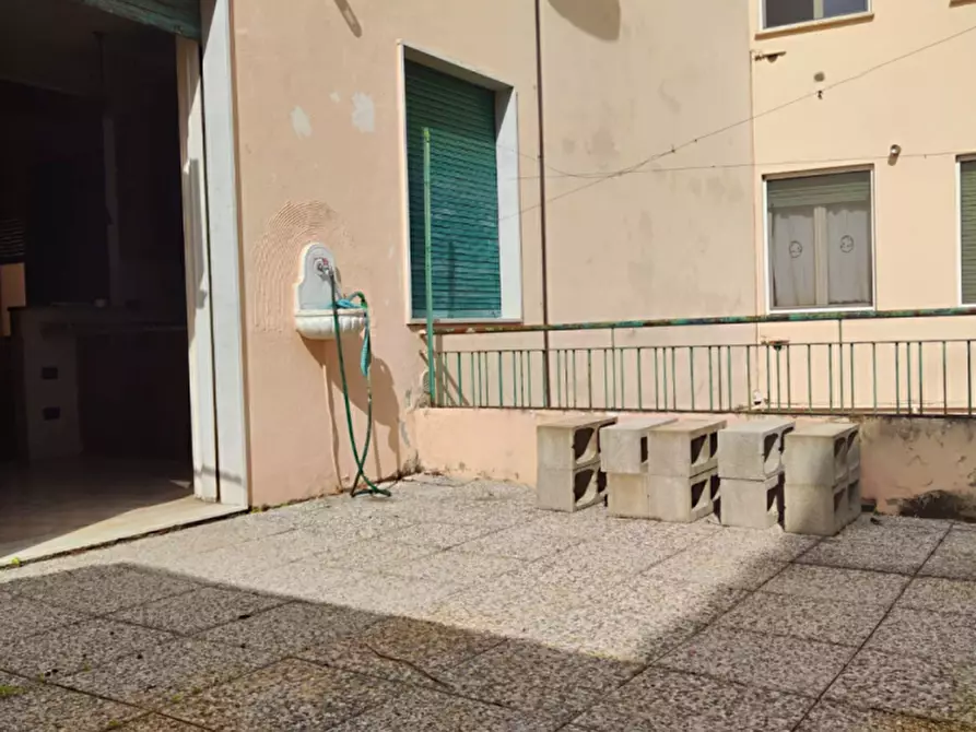 Immagine 39 di Appartamento in vendita  in Strada Nuova a Parma