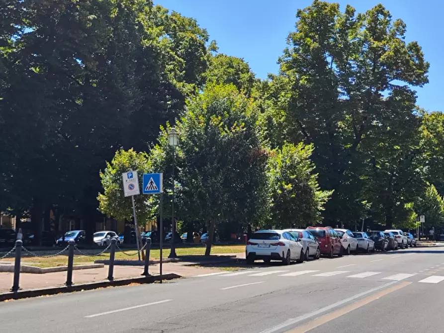 Immagine 42 di Appartamento in vendita  in Strada Nuova a Parma