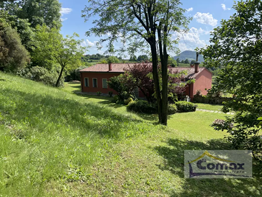 Immagine 26 di Villa in vendita  in Via Rovarolla a Vo