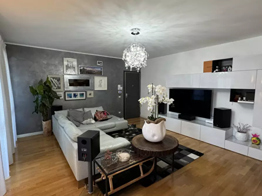 Immagine 1 di Appartamento in vendita  in Fiesso D'artico Via Della Pace a Fiesso D'artico