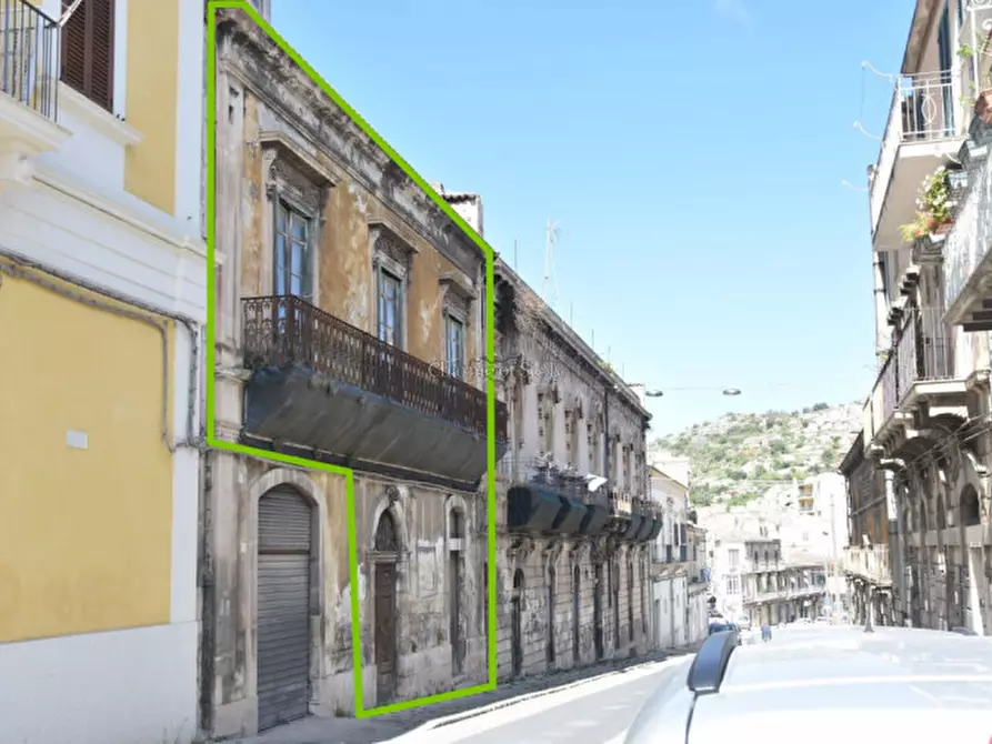 Immagine 3 di Casa indipendente in vendita  in Via Vittorio Veneto a Modica