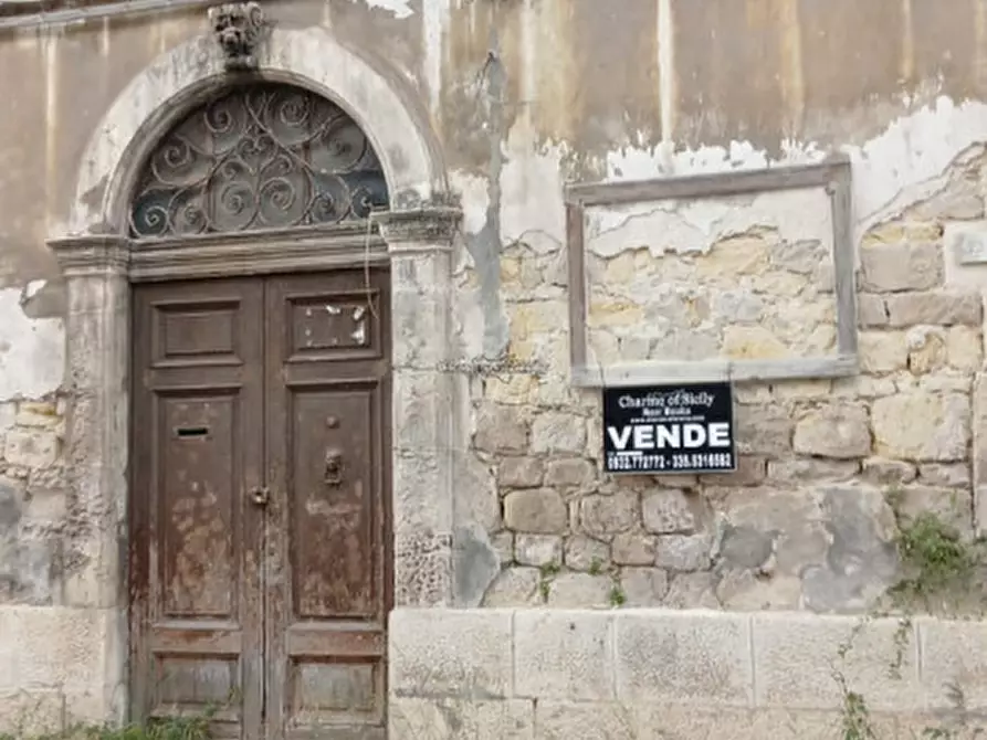 Immagine 11 di Casa indipendente in vendita  in Via Vittorio Veneto a Modica