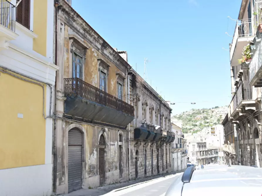 Immagine 12 di Casa indipendente in vendita  in Via Vittorio Veneto a Modica