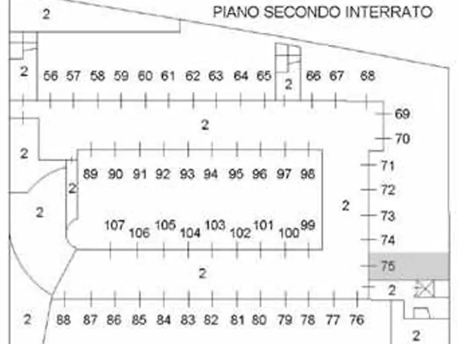 Immagine 3 di Garage in vendita  in VIA UDINE a Verona