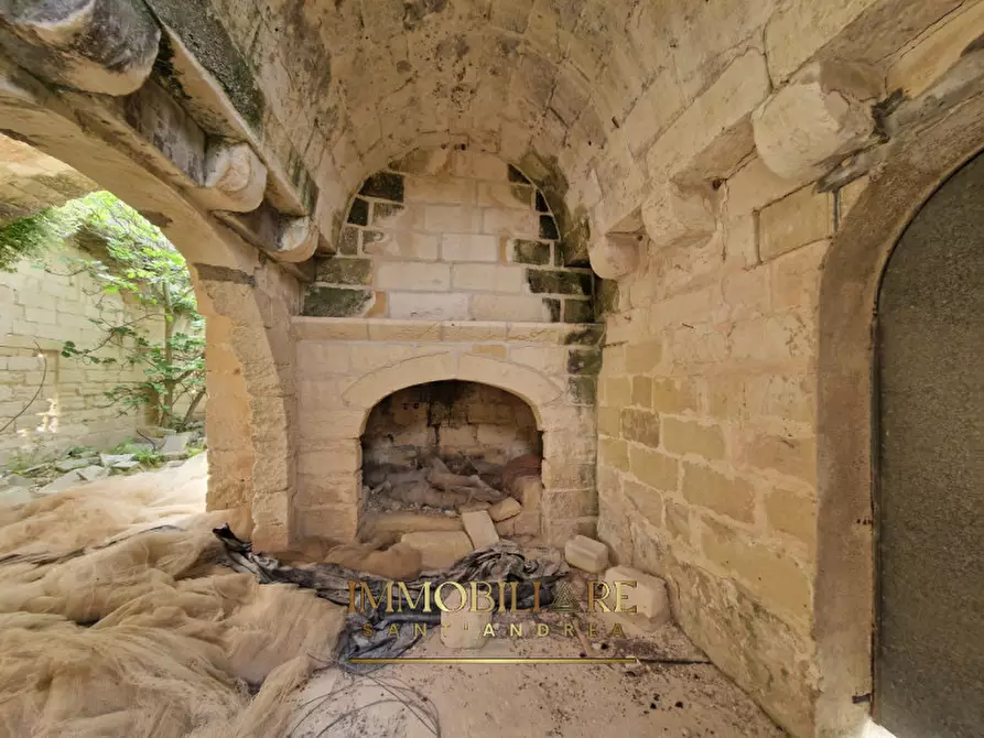 Immagine 2 di Casa indipendente in vendita  in lizzanello-merine a Lizzanello