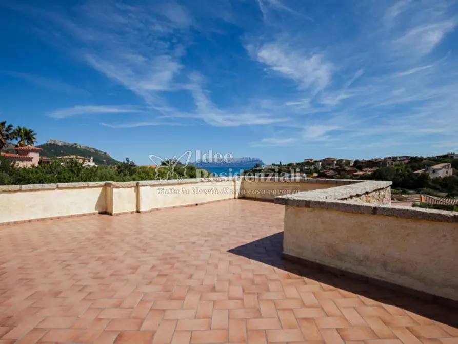 Immagine 2 di Appartamento in vendita  in Via dei Pini a Golfo Aranci