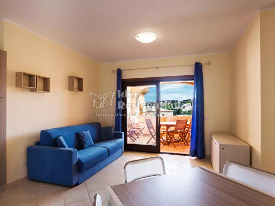 Immagine 14 di Appartamento in vendita  in Via dei Pini a Golfo Aranci