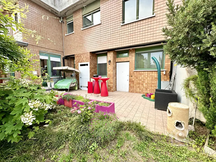 Immagine 2 di Appartamento in vendita  in Strada Chivasso 2 a Castagneto Po