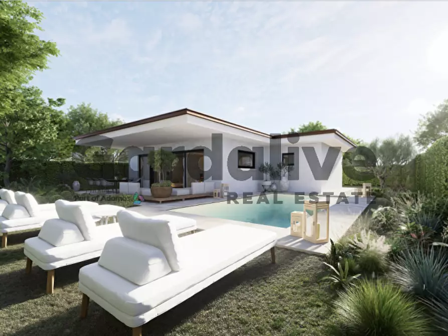 Immagine 6 di Villa in vendita  a Manerba Del Garda