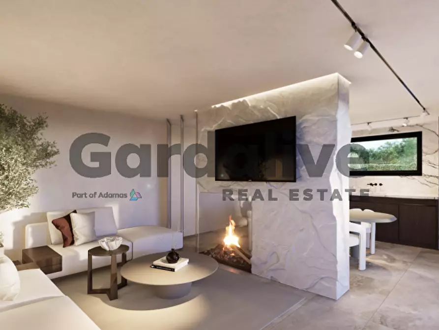 Immagine 8 di Villa in vendita  a Manerba Del Garda