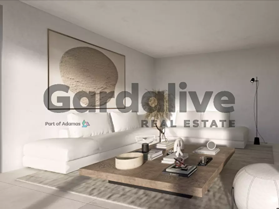 Immagine 16 di Villa in vendita  a Manerba Del Garda