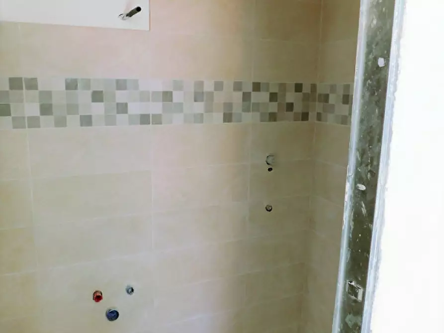 Immagine 10 di Casa indipendente in vendita  in Via Serro Antico a Avegno