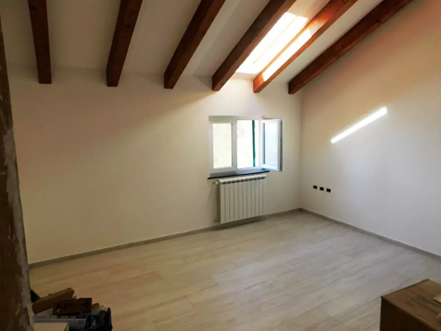 Immagine 16 di Casa indipendente in vendita  in Via Serro Antico a Avegno