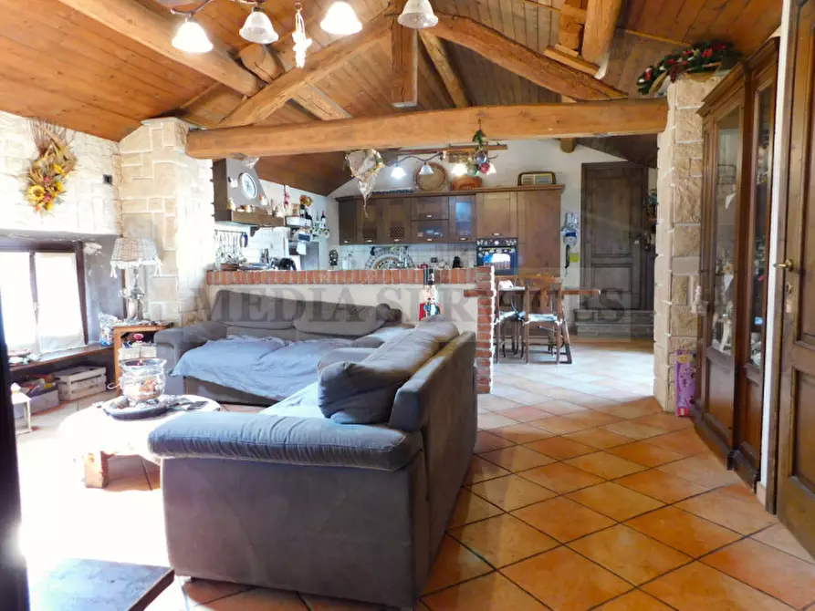 Immagine 6 di Appartamento in vendita  in via Giovanni Salvadeo n° 2 a Tromello