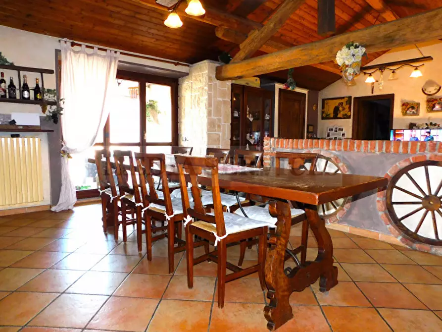 Immagine 7 di Appartamento in vendita  in via Giovanni Salvadeo n° 2 a Tromello