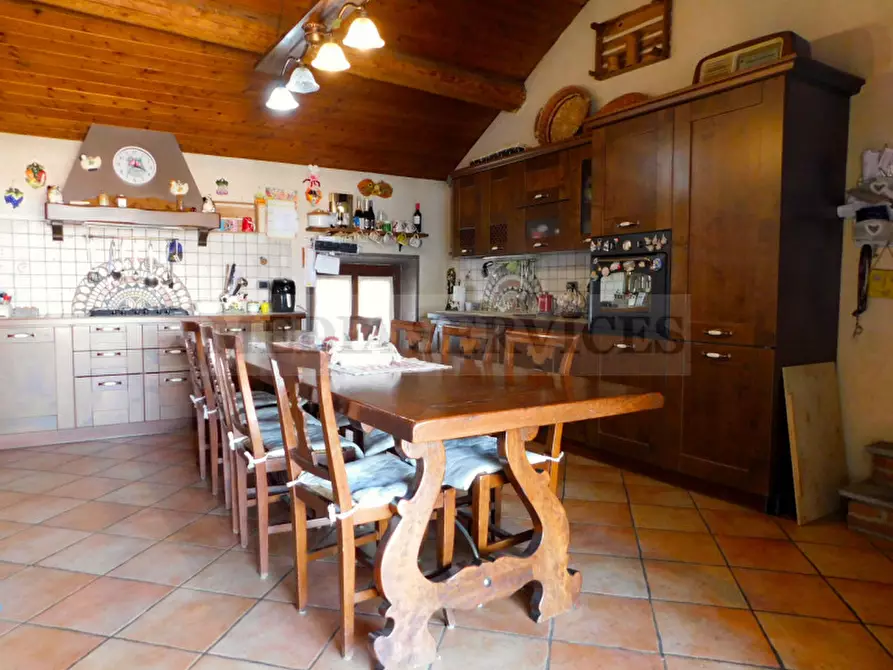 Immagine 9 di Appartamento in vendita  in via Giovanni Salvadeo n° 2 a Tromello