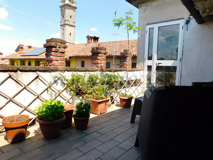 Immagine 11 di Appartamento in vendita  in via Giovanni Salvadeo n° 2 a Tromello