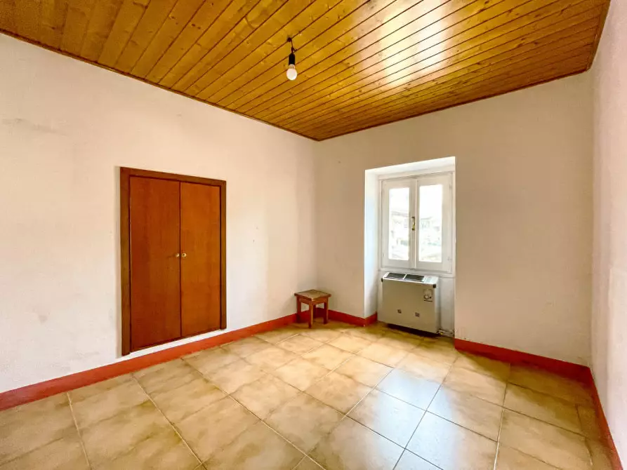 Immagine 5 di Appartamento in vendita  in Via Cavour 1 a Gignese