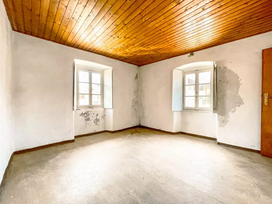 Immagine 12 di Appartamento in vendita  in Via Cavour 1 a Gignese