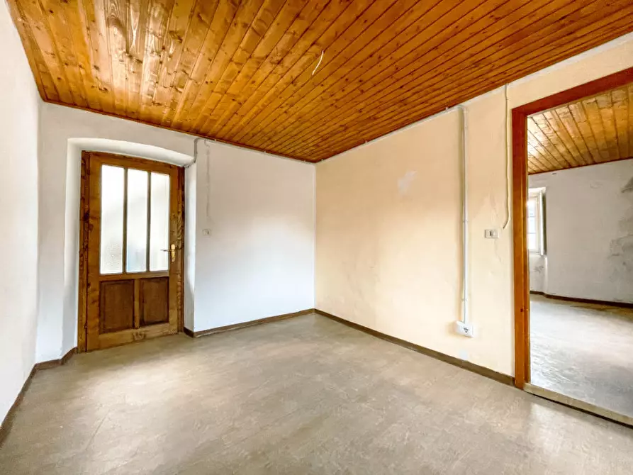 Immagine 13 di Appartamento in vendita  in Via Cavour 1 a Gignese