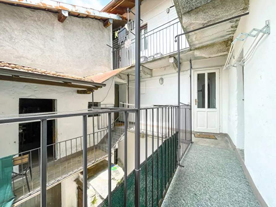 Immagine 16 di Appartamento in vendita  in Via Cavour 1 a Gignese