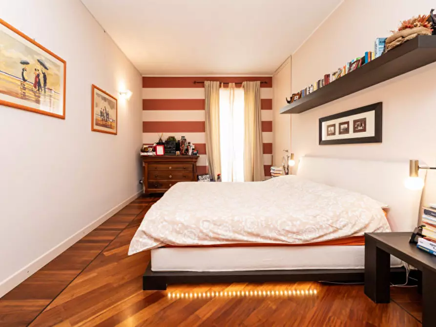Immagine 9 di Appartamento in vendita  in via Enrico Noe 4 a Milano