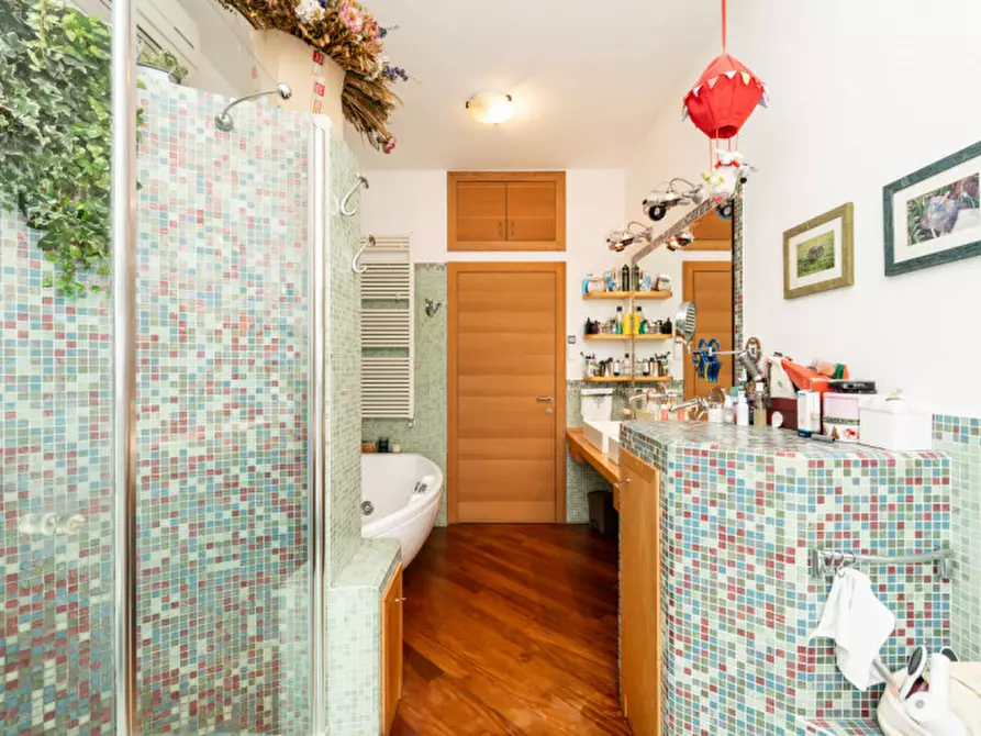 Immagine 16 di Appartamento in vendita  in via Enrico Noe 4 a Milano