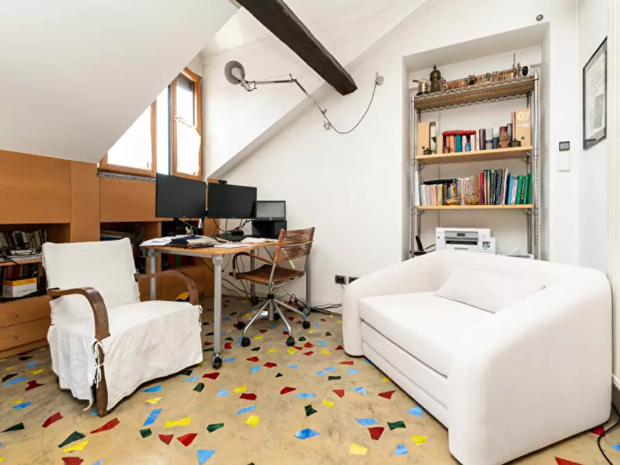 Immagine 22 di Appartamento in vendita  in via Enrico Noe 4 a Milano